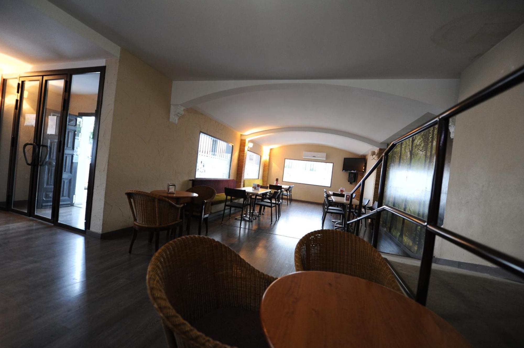 ואלורדה דל קמינו Hotel Montearoma מראה חיצוני תמונה