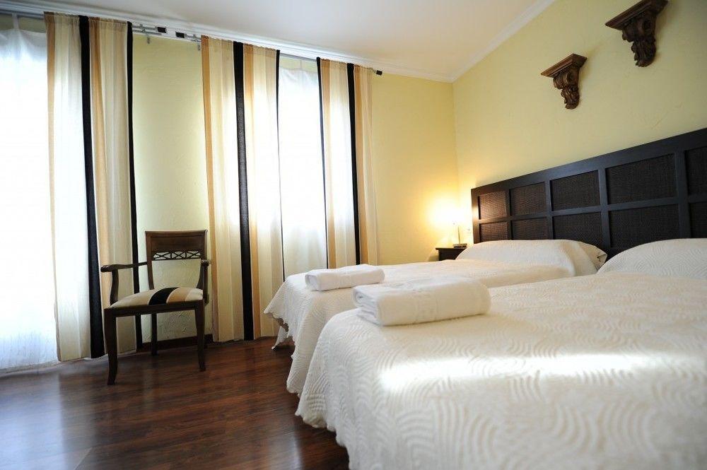 ואלורדה דל קמינו Hotel Montearoma מראה חיצוני תמונה