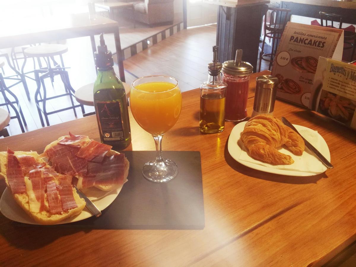 ואלורדה דל קמינו Hotel Montearoma מראה חיצוני תמונה