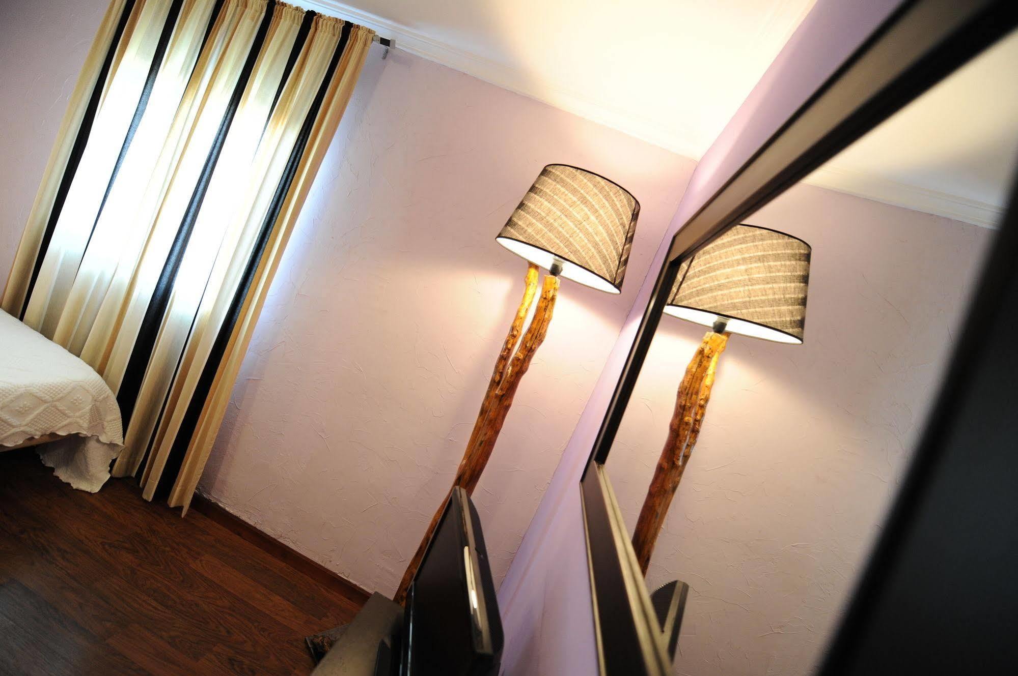 ואלורדה דל קמינו Hotel Montearoma מראה חיצוני תמונה