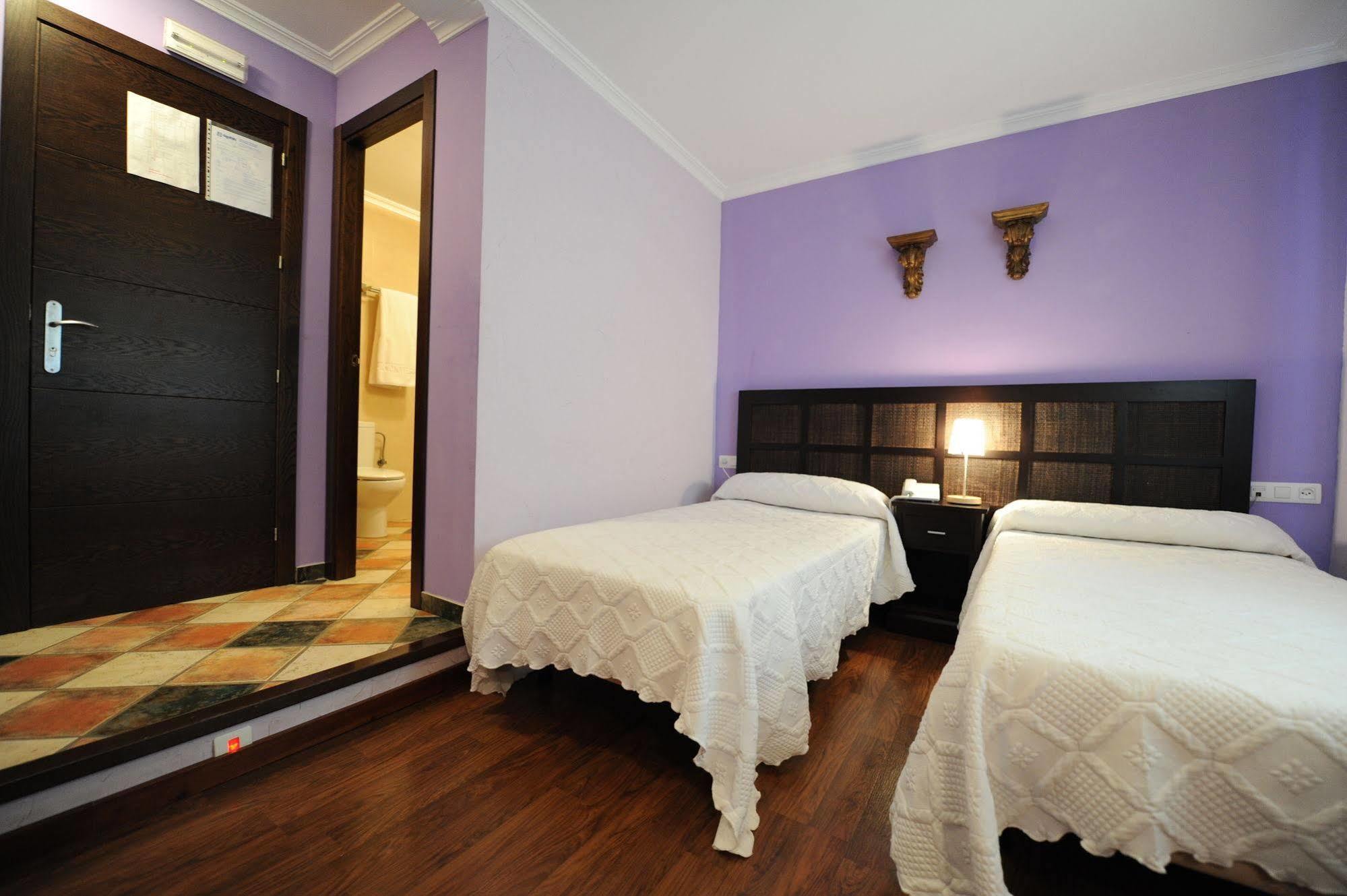 ואלורדה דל קמינו Hotel Montearoma מראה חיצוני תמונה