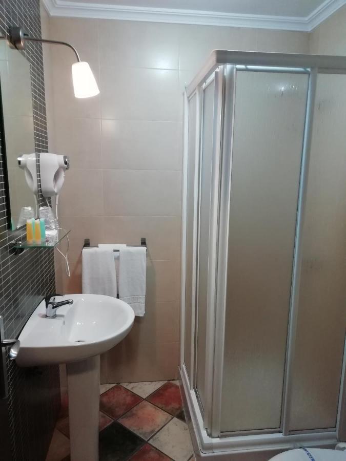 ואלורדה דל קמינו Hotel Montearoma מראה חיצוני תמונה