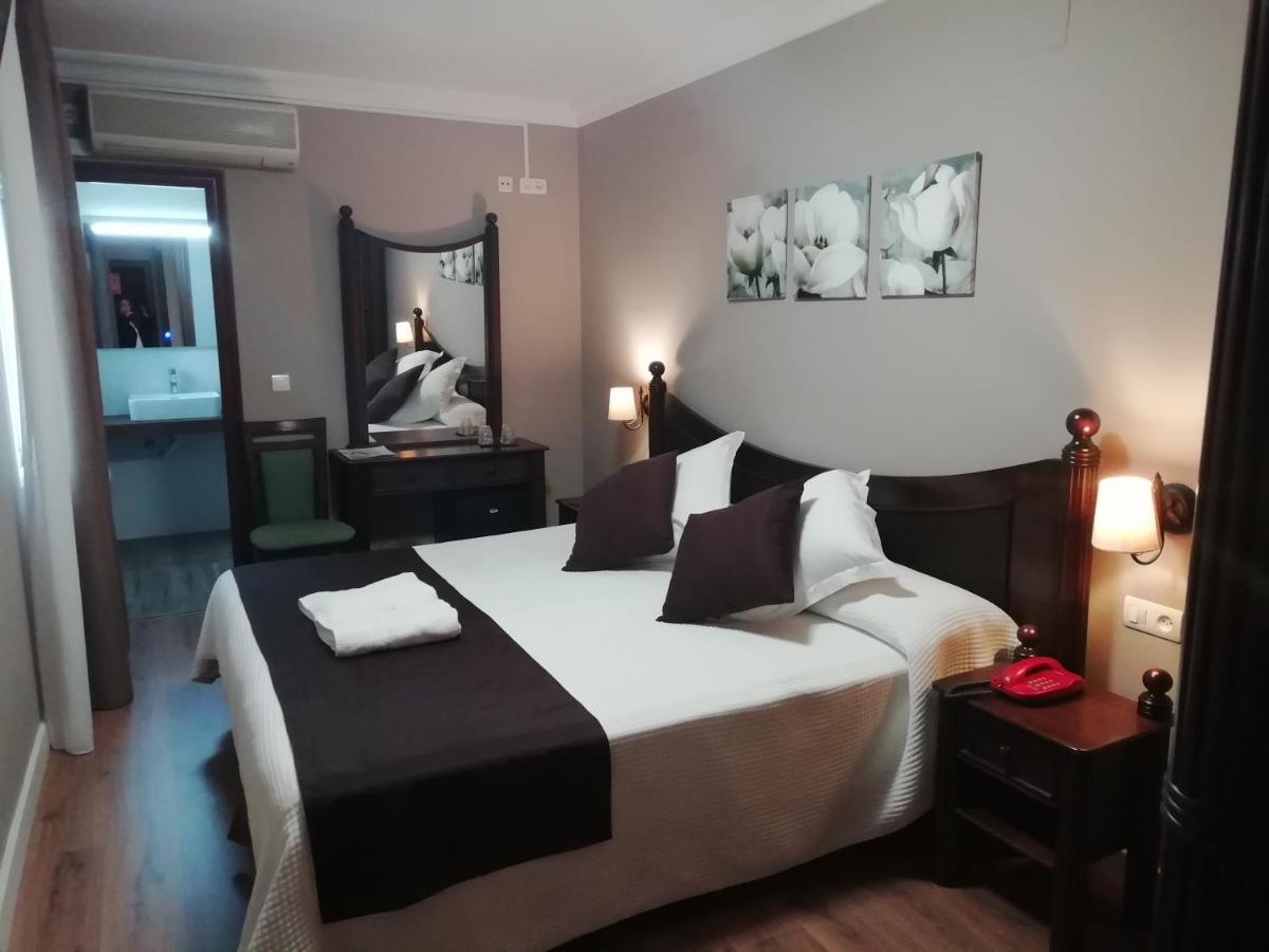 ואלורדה דל קמינו Hotel Montearoma מראה חיצוני תמונה